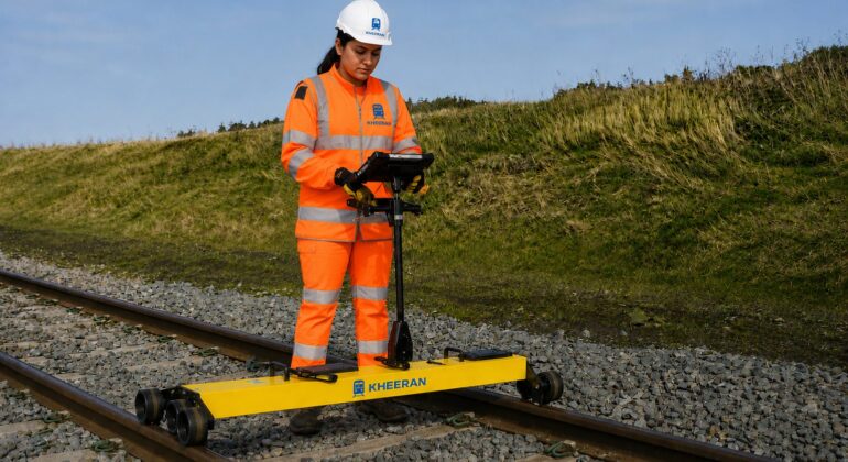 railway GPR survey planning and report review on tablet